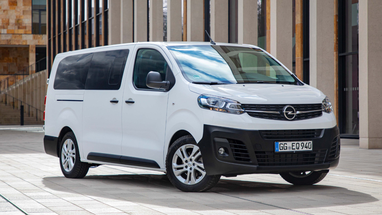 Opel’in Çok İstikametli Hafif Ticari Aracı Vivaro 25. Yıl Dönümünü Kutluyor!