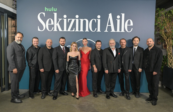 sekizinci aile ile yalnizca disneyta 0 F5bMm3CA